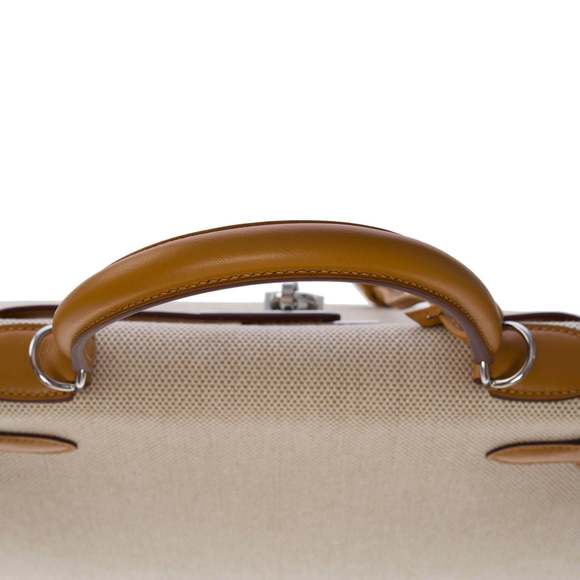 HERMES New Kelly 28 sellier handbag strap in beige canvas and gold leather, SHW - Picture 10 of 12